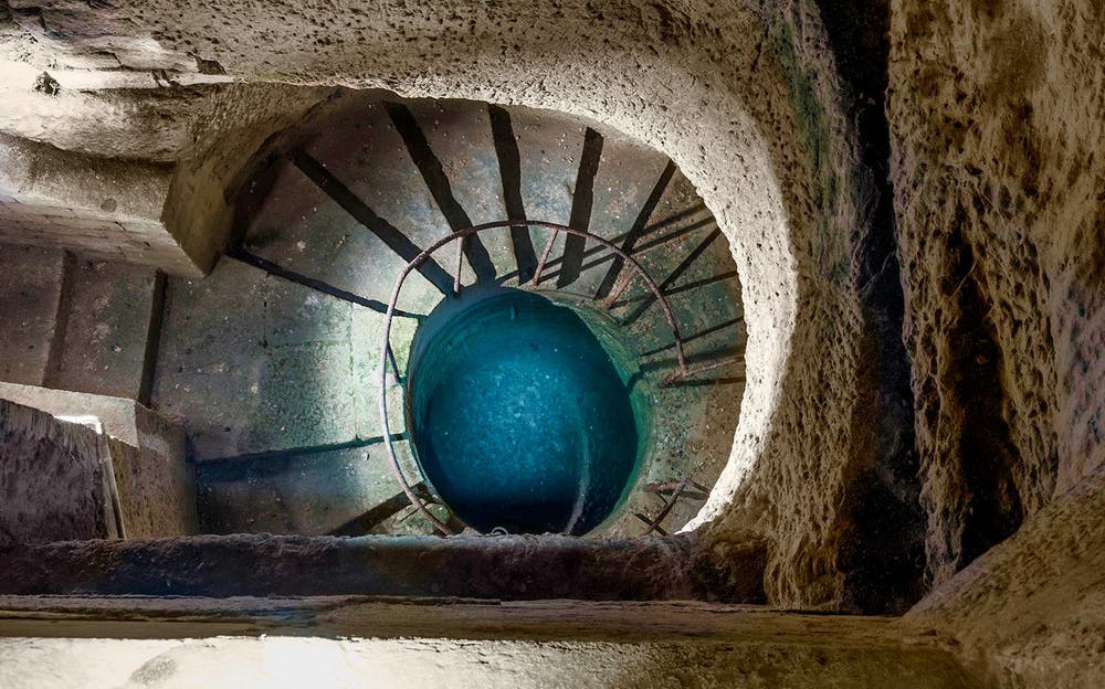 Paris Catacombs tickets - Venture down into the depths of the Catacombs!