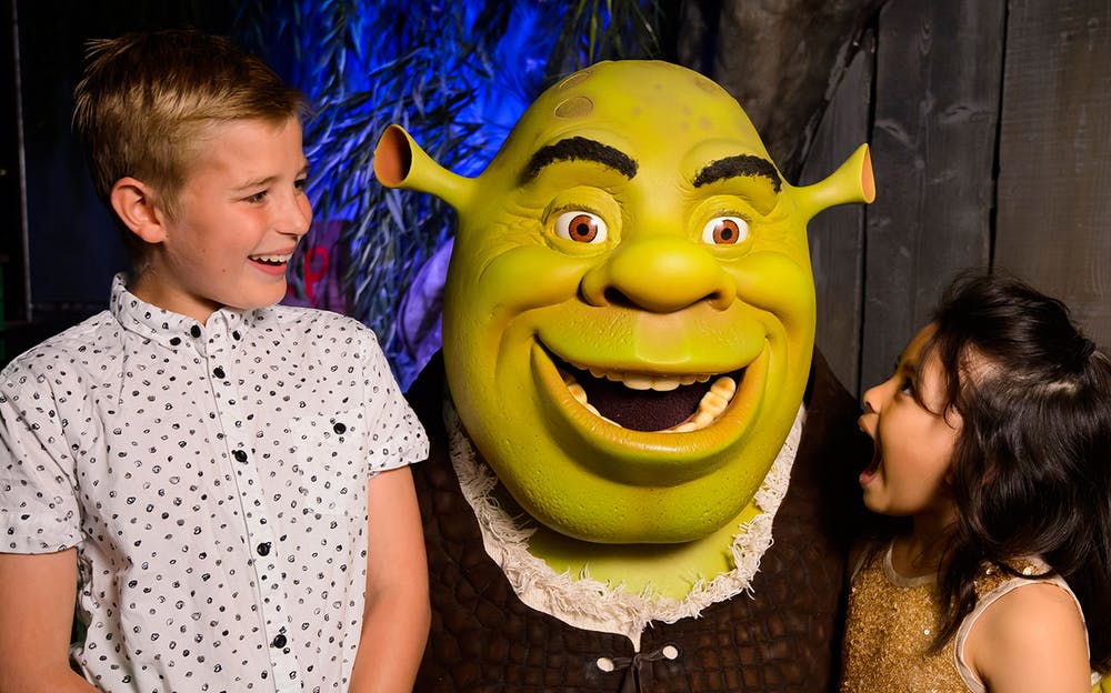 London Eye and Thames Cruise - Children meeting Shrek