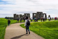 Stonehenge Half-Day Tour with Return Transport From London